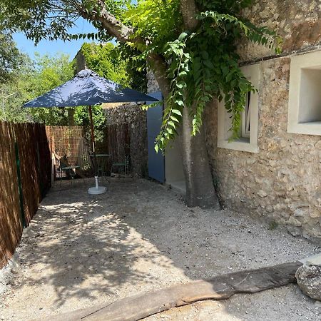 La Parenthese Du Var - Chambre D'Hotes Petits Dejeuners Inclus Et Terrasse Ombragee Saint-Antonin-du-Var Exteriér fotografie